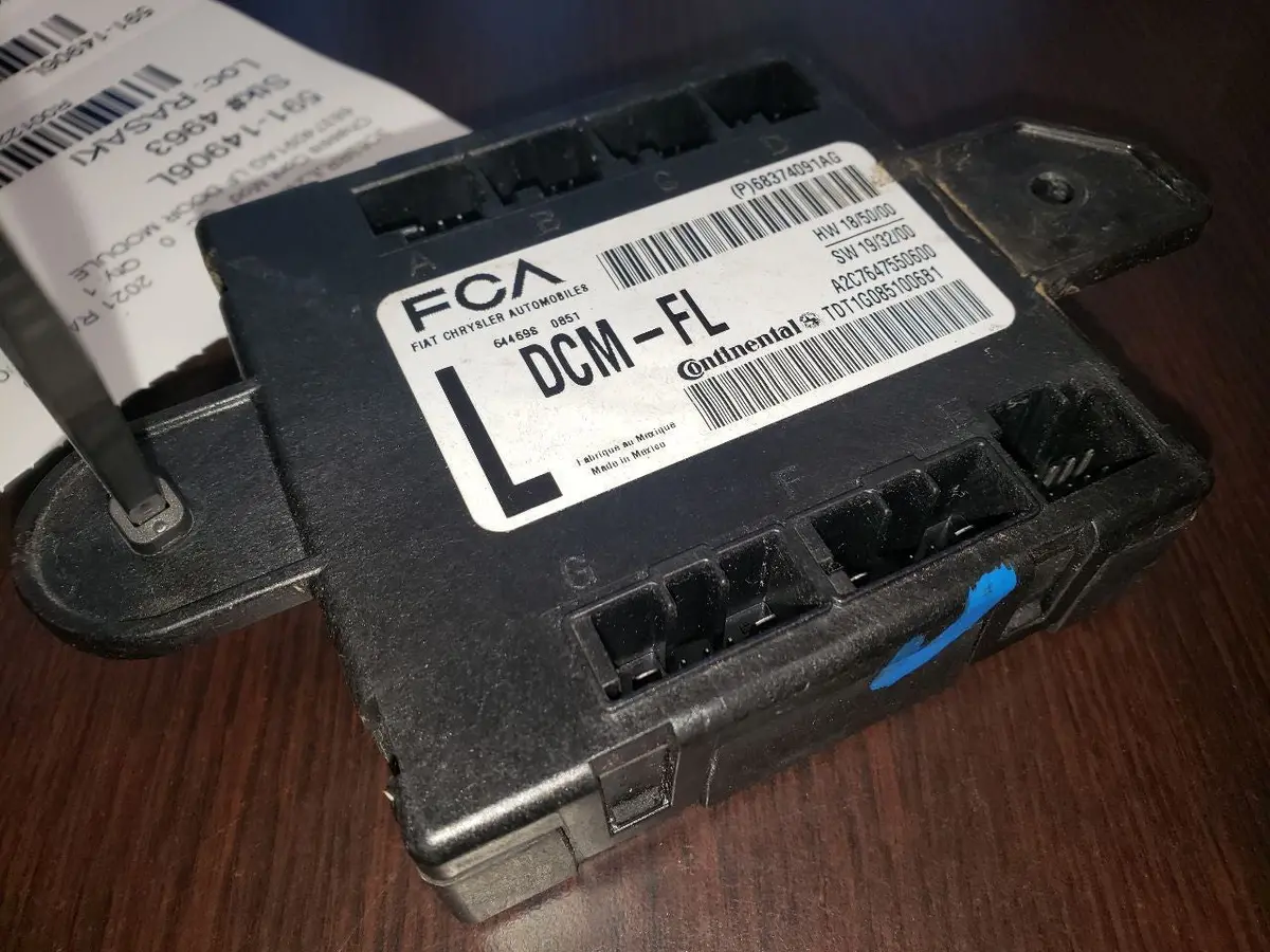 2021 Ram 3500 Driver Side Door Module. Part Number 68374091Ag 2