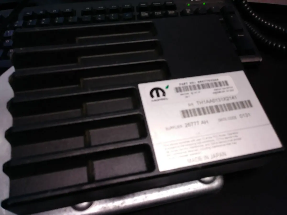 2021 Ram Audio Amplifier. Part Number 68477632Aa 1
