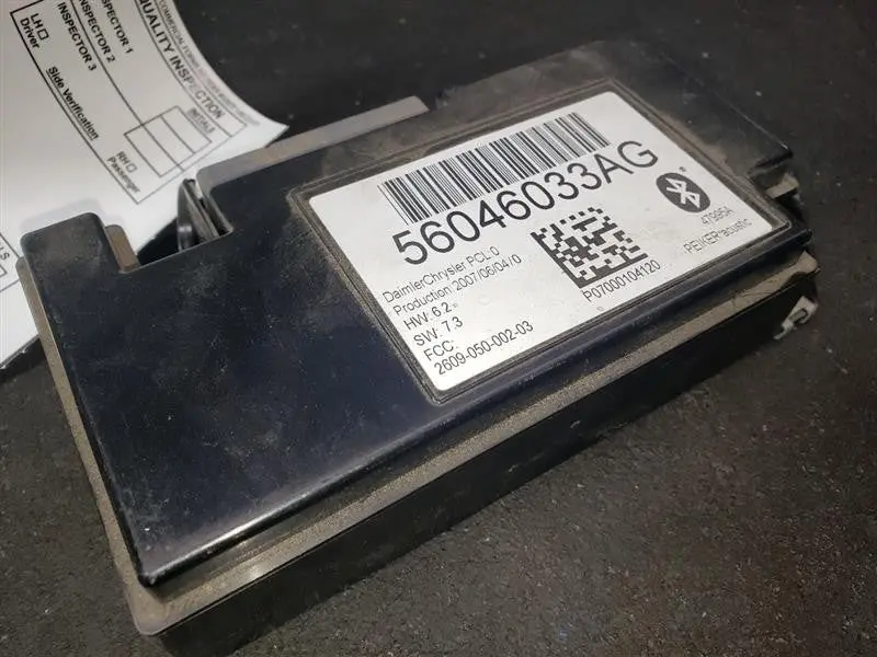 2007 Dodge Ram1500 Telematics Module. Part Number 56046033Ag 1