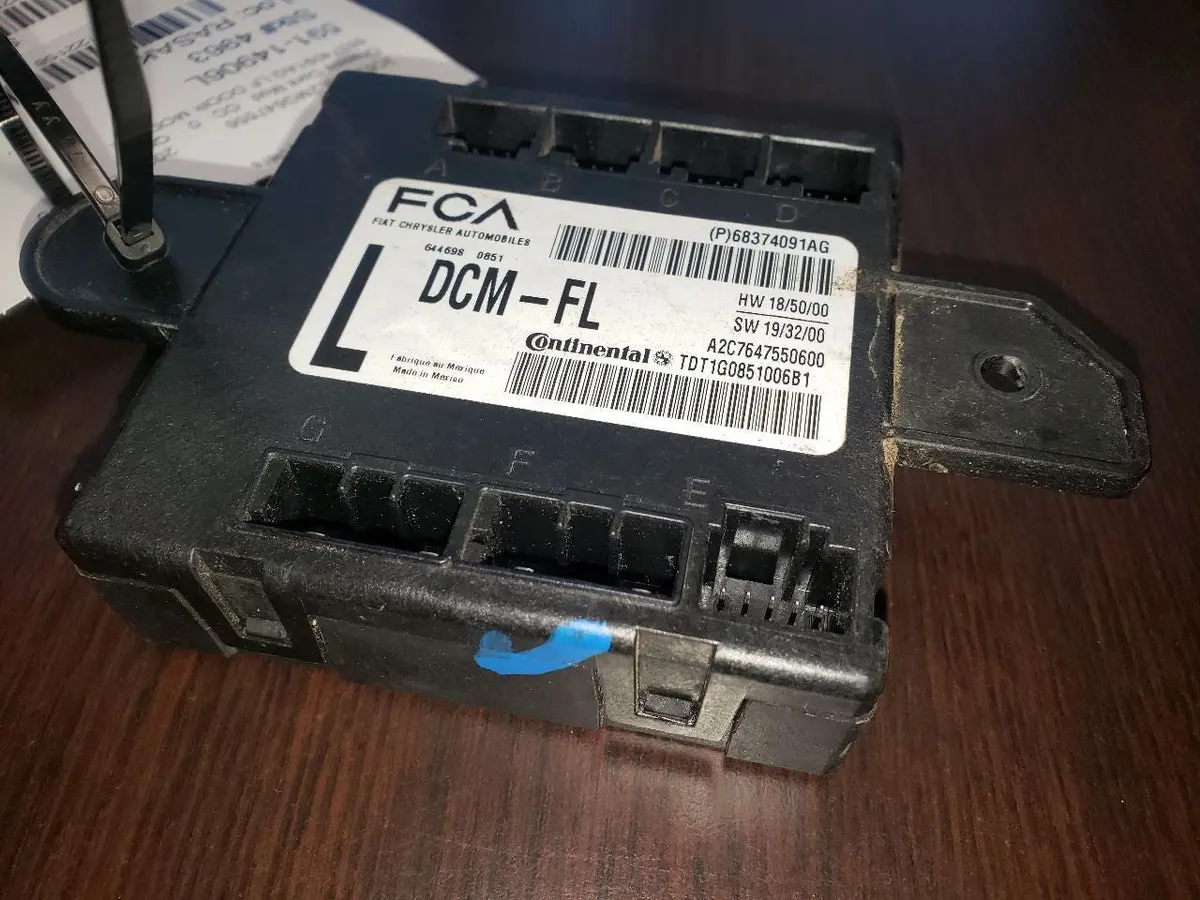 2021 Ram 3500 Driver Side Door Module. Part Number 68374091Ag 1