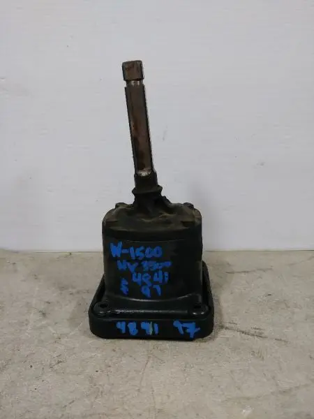 1997 Dodge Ram 1500 Nv3500 Gear Shift Lever. Part Number 4886197Aa 1