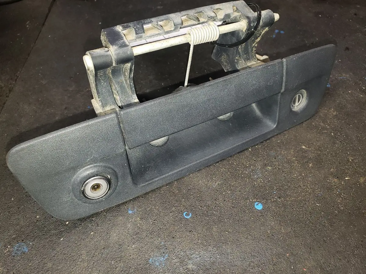 2014 Ram 3500 Textured Tailgate Handle With Camera. Part Number 68197873Aa 1