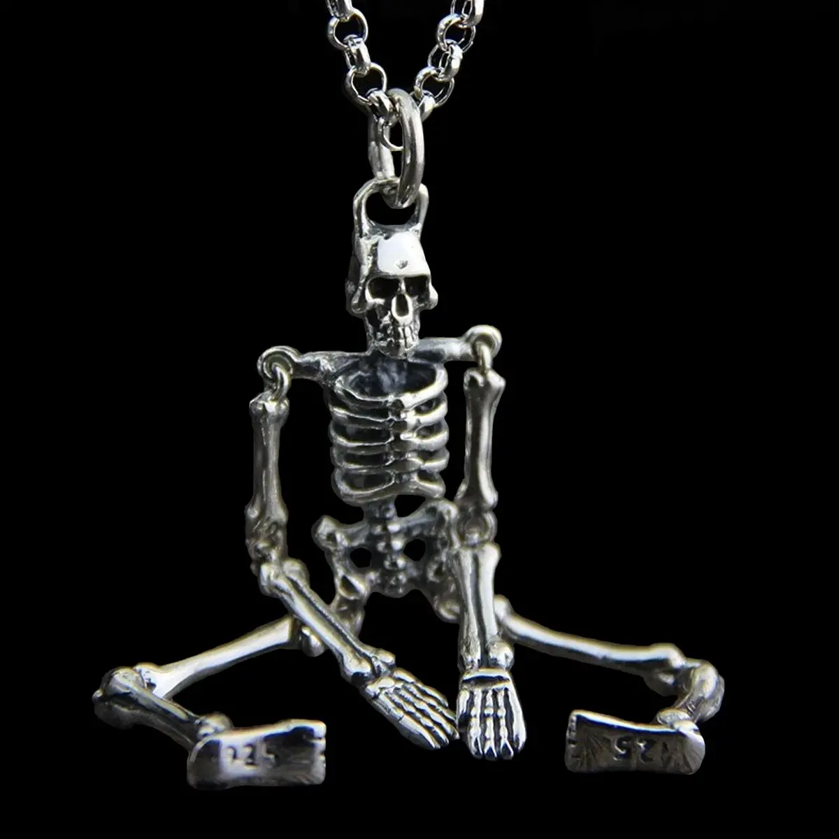 Silver Skeleton Necklace 1